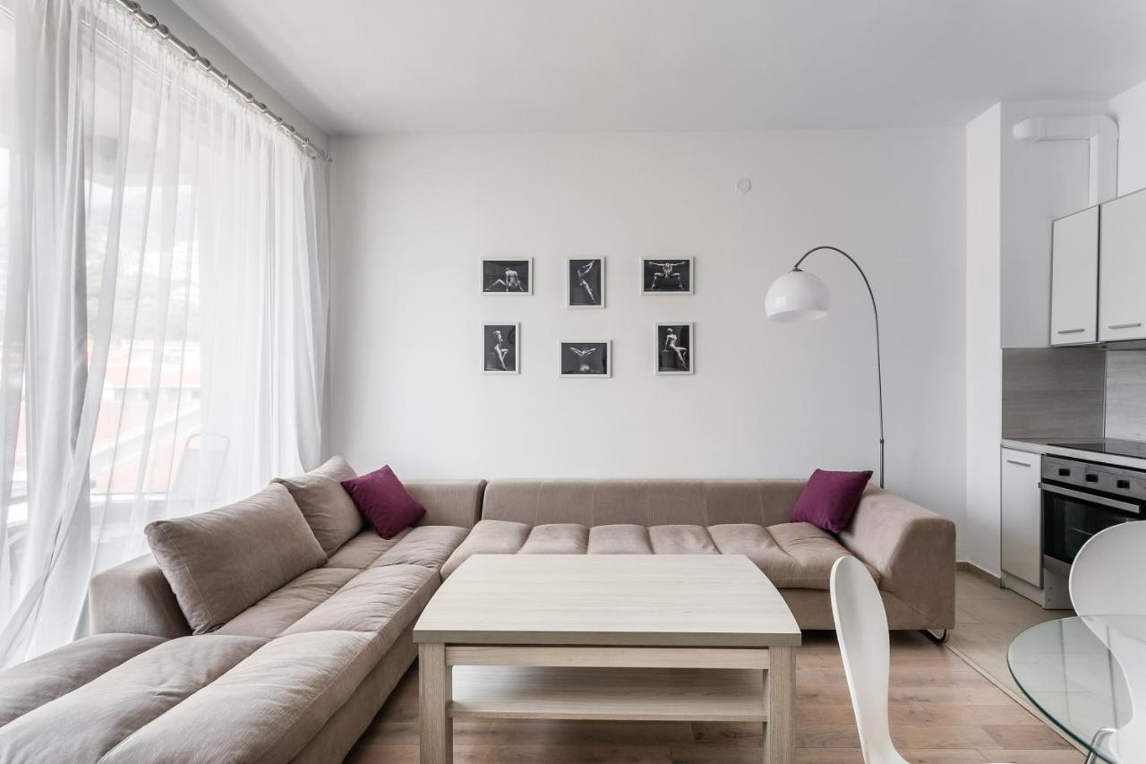 Apartments Beatrice Рафаиловичи Экстерьер фото