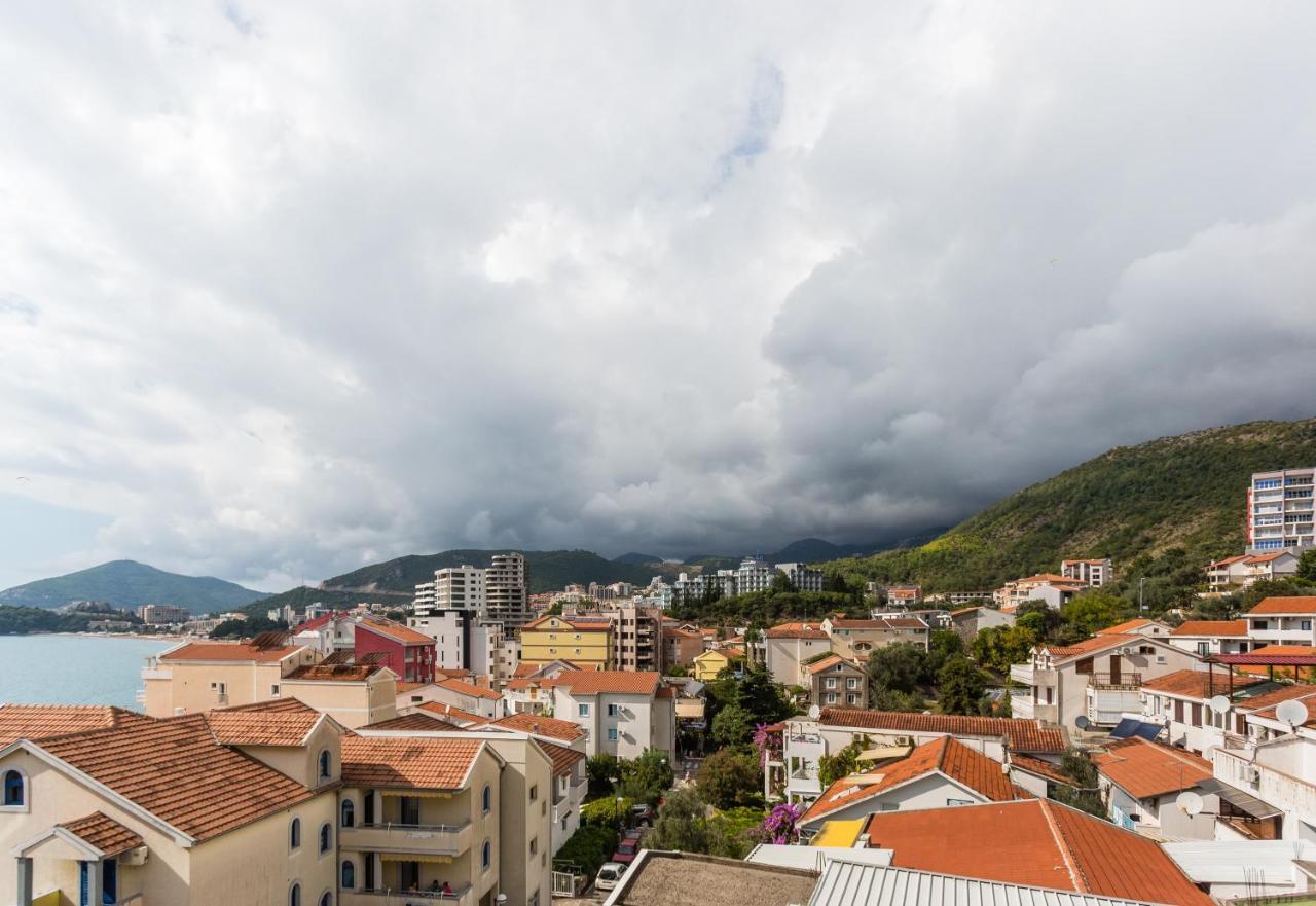 Apartments Beatrice Рафаиловичи Экстерьер фото