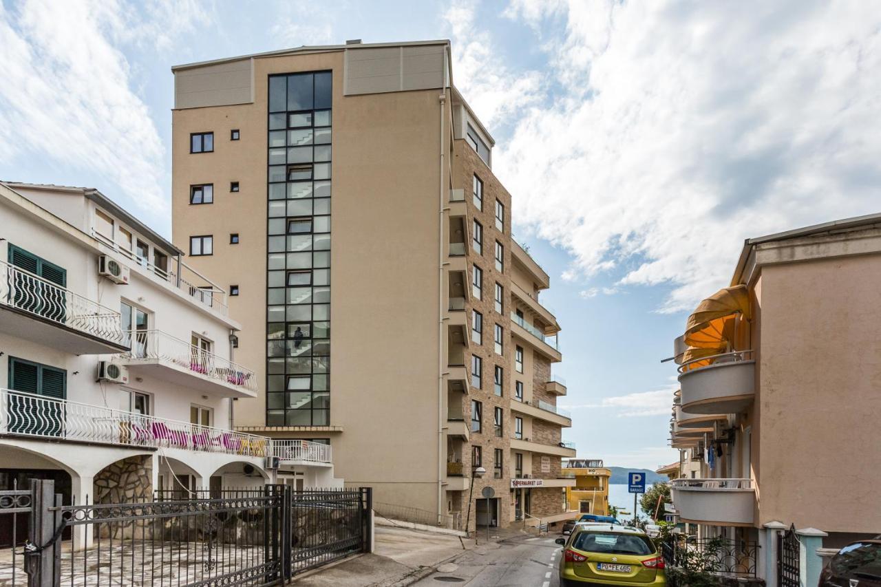 Apartments Beatrice Рафаиловичи Экстерьер фото