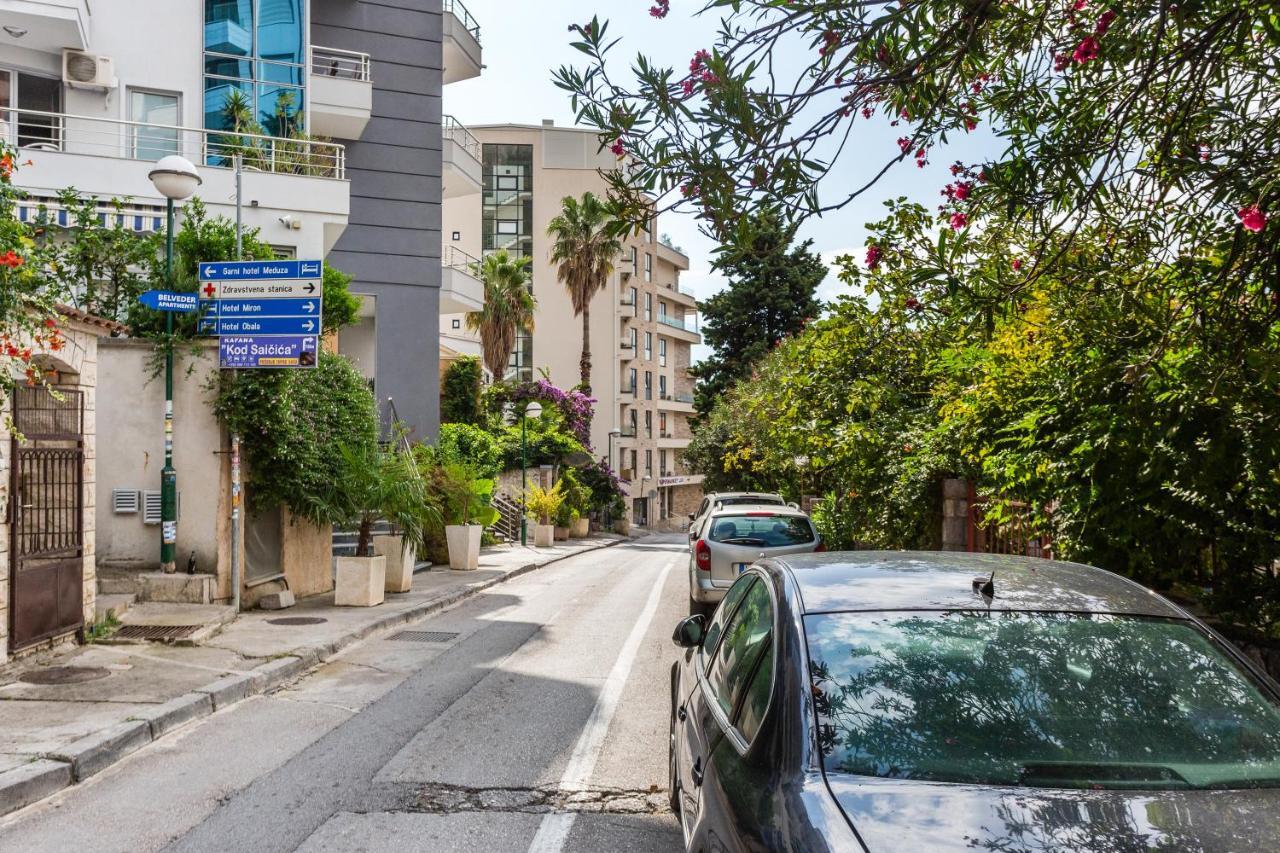 Apartments Beatrice Рафаиловичи Экстерьер фото