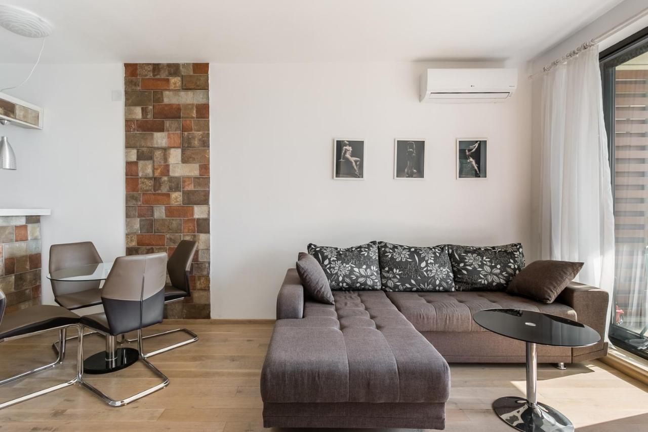 Apartments Beatrice Рафаиловичи Экстерьер фото