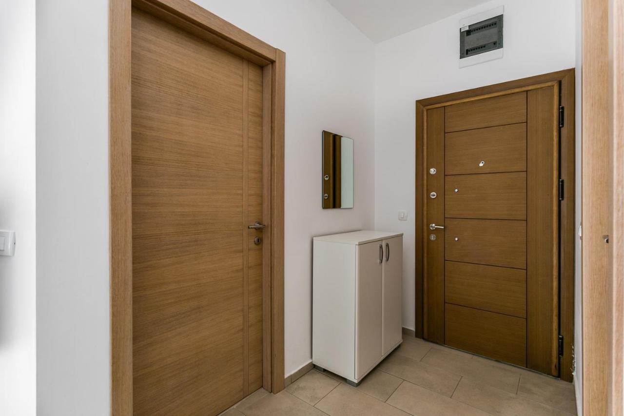 Apartments Beatrice Рафаиловичи Экстерьер фото