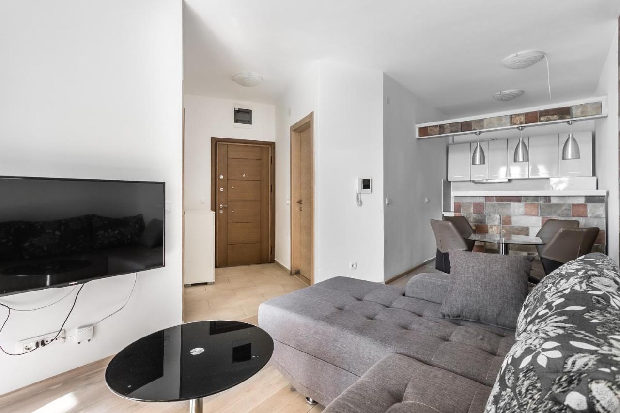 Apartments Beatrice Рафаиловичи Экстерьер фото